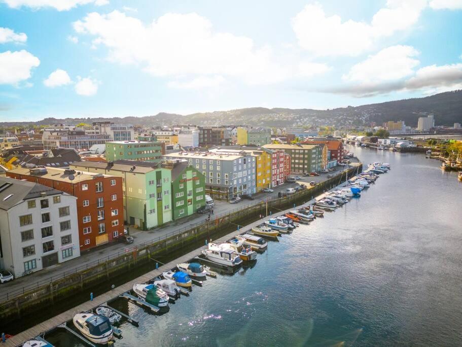 Fjord View By The Canal - Apartment Trondheim Eksteriør bilde